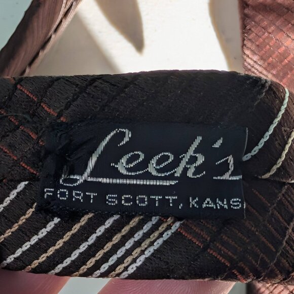 Don Loper Beverly Hills 100% Polyester Brown Striped Necktie 4"Wide - Picture 3 of 10